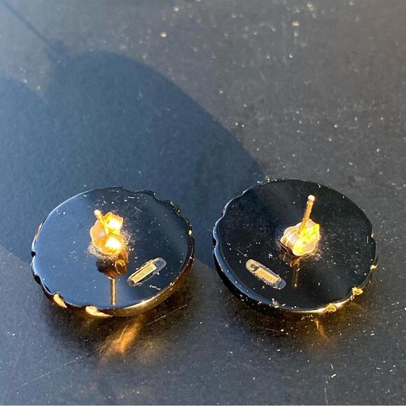 Vintage 14K Yellow Gold & Black Onyx Fluted Dome Earrings - Picture 2 of 3